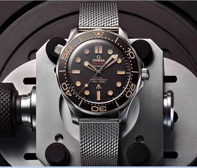 Omega Seamaster No Time To Die Watch (1)