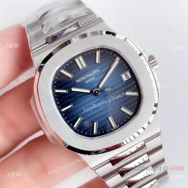 (GR) SWISS Replica Patek Philippe Nautilus Stainless Steel Blue Dial Watch 5711-1A (2)