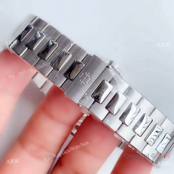 (GR) SWISS Replica Patek Philippe Nautilus Stainless Steel Blue Dial Watch 5711-1A (8)