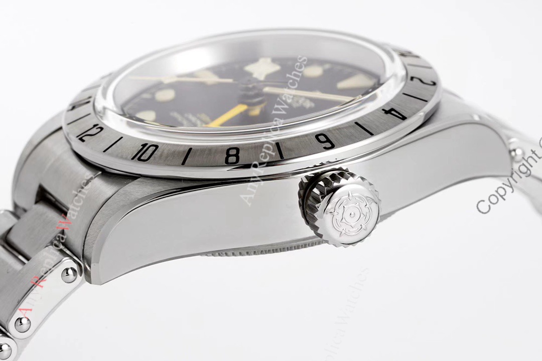 ZF Super Clone Tudor Black Bay Pro GMT Watch (4)