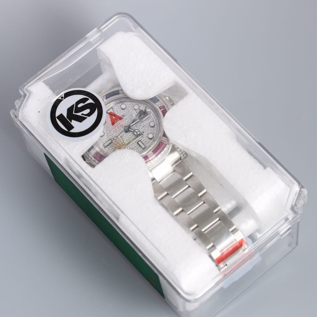 Swiss replica Rolex GMT Master II Rainbow Diamond Bezel Diamond dial All Gold Watch